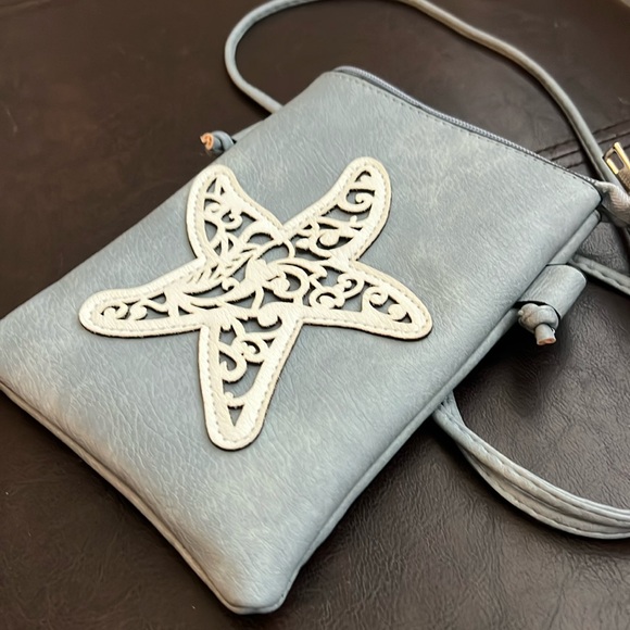 Fun summer crossbody! 6x8” - Picture 1 of 3